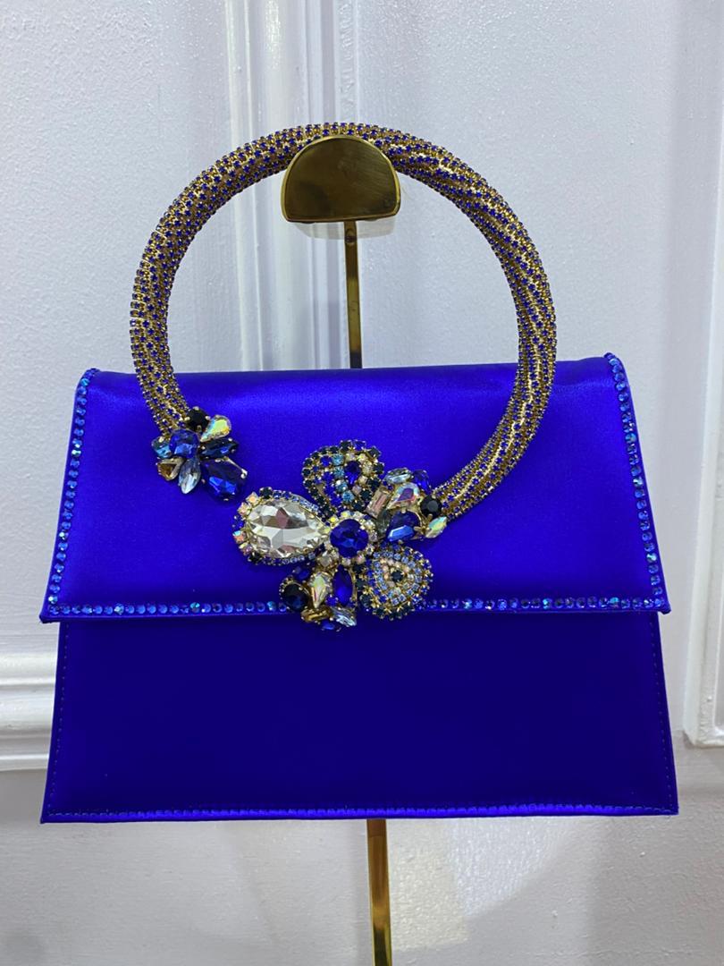 Sapphire Royale Crystal Luxe Set - Image 8