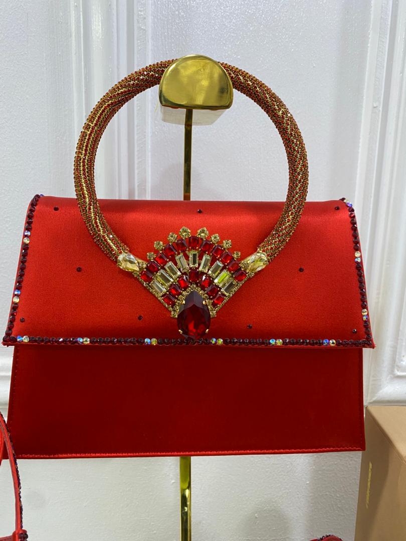 Ruby Royale Crystal Luxe Set - Image 3